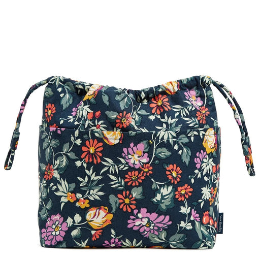 Vera Bradley : Pocket Ditty Bag in Fresh-Cut Floral Green - Vera Bradley : Pocket Ditty Bag in Fresh-Cut Floral Green
