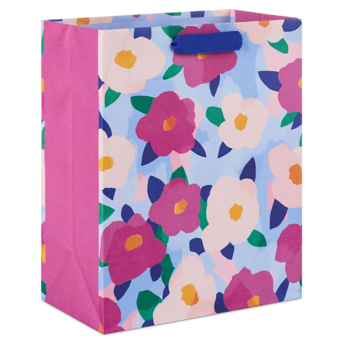 This Hallmark 9.6" Bold Floral Print Medium Gift Bag features a vibrant, bold floral print that makes your present stand out instantly.