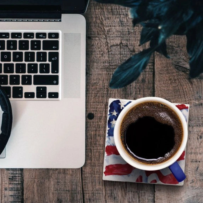 Perfect for everyday use or festive gatherings, it helps protect your tabletops while creating a warm and patriotic atmosphere.