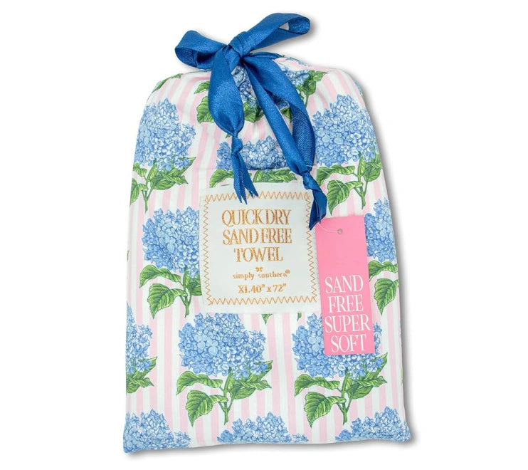 Simply Southern : Hydrangea Pink Beach Towel in Drawstring Bag