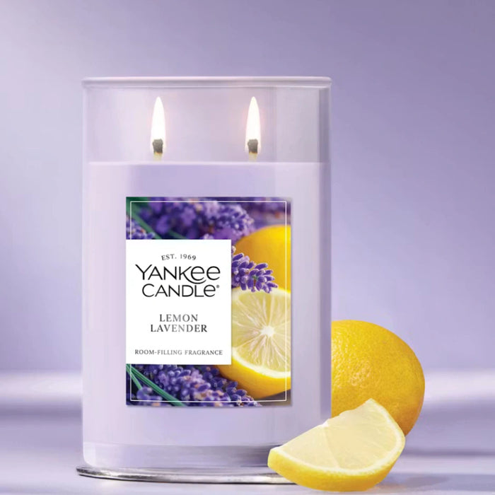 This soothing fragrance blends the bright zest of fresh lemons with the relaxing aroma of lavender.