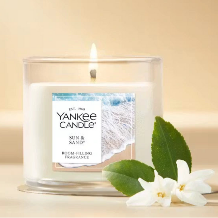 Made with a premium soy-wax blend and a natural-fiber wick, this candle provides a clean, even burn and long-lasting room-filling fragrance.