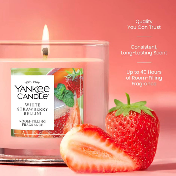 Sweet strawberry-inspired scent with bright fruity notes