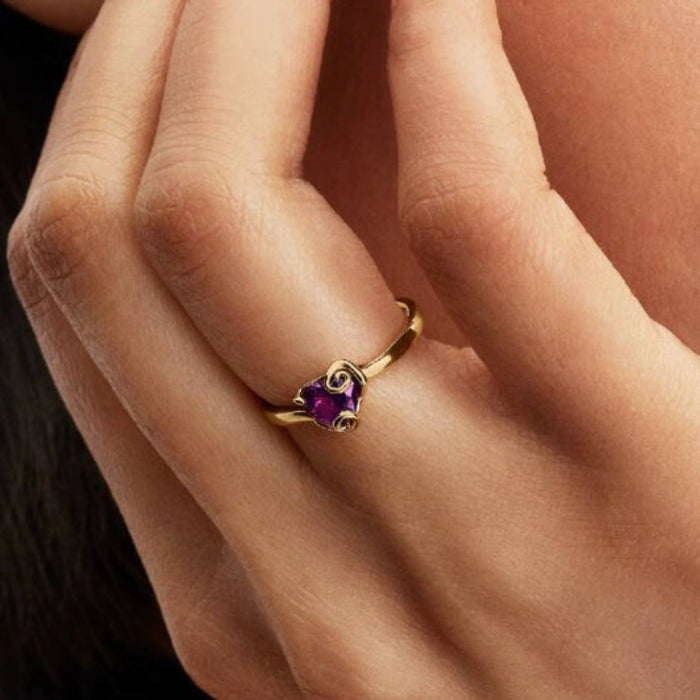 Pandora Disney The Nightmare Before Christmas Sally Purple Heart ring featuring a vibrant purple heart centerpiece with intricate character-inspired details and a polished finish.