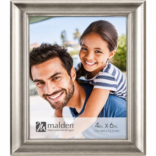 5x7 Concourse Pewter photo frame with a classic finish for displaying a favorite photograph