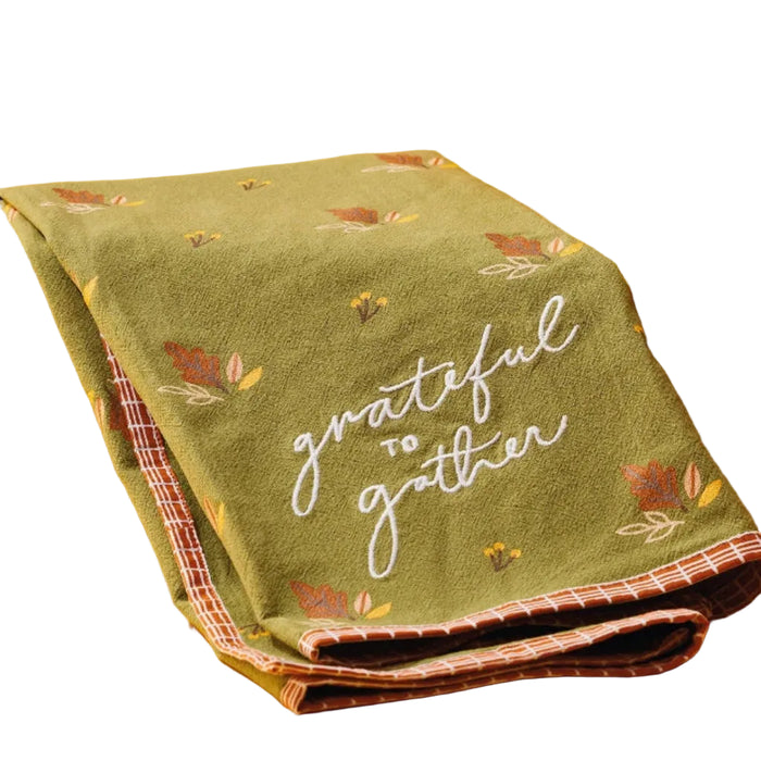 This Hallmark Grateful to Gather Autumn Tea Towel brings warmth and seasonal charm to your kitchen with a beautiful fall-inspired design. 