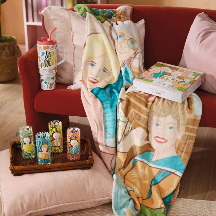 The Golden Girls at the Kitchen Table Throw Blanket