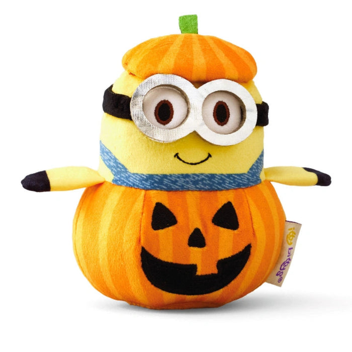 This Hallmark itty bittys® Minions Bob in Jack-o'-Lantern Plush With Sound brings adorable Halloween fun to your seasonal collection. 