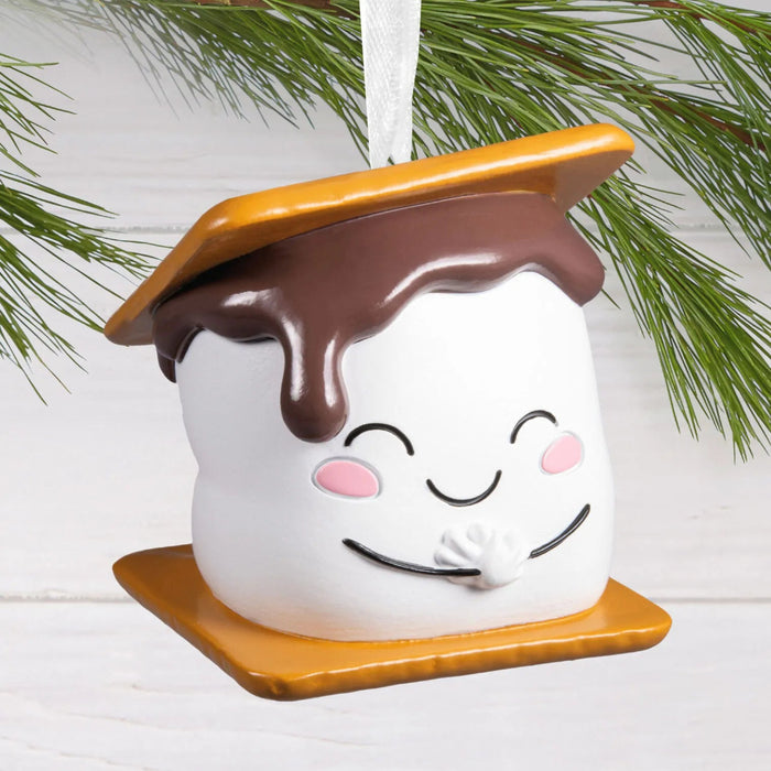 Hallmark S'mores Christmas Ornament with Marshmallow, Graham Crackers and Chocolate, Cute Food-Themed Resin Tree Decoration