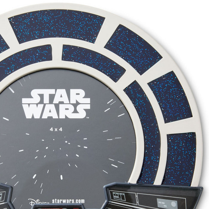 Hallmark : Star Wars™ Millennium Falcon™ Round Picture Frame, 4x4