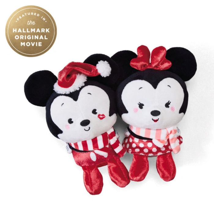 This Hallmark Disney Holiday Ever After Mickey and Minnie Magnetic Plush Pair brings the magic of Disney and the joy of the holiday season together in one adorable collectible set.
