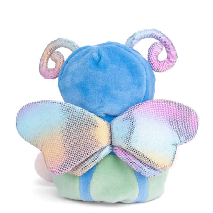 This plush encourages its friends to spread their wings and explore the beauty around them, thanks to its superior, soft fabric and enduring design.