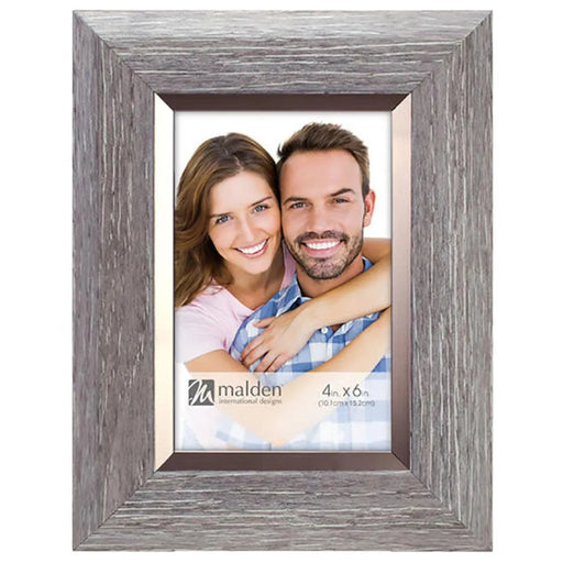 The Malden Gray with Pewter Photo Frame turns any 8x10 photograph into a stunning focal point. 