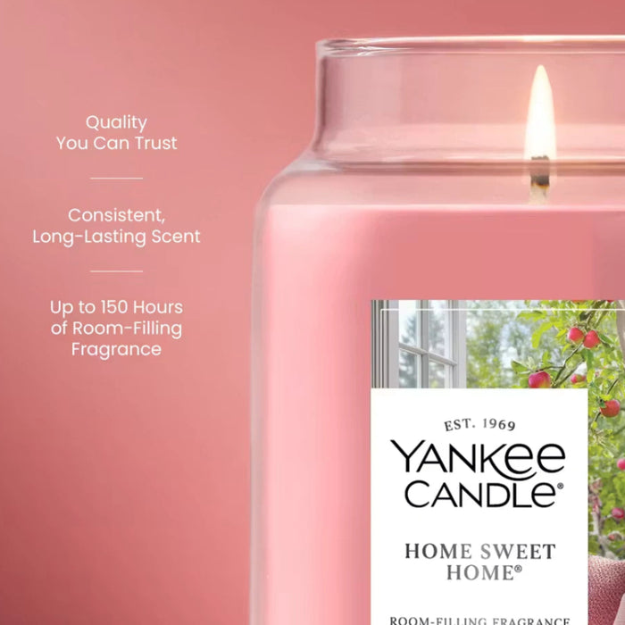 Classic Yankee Candle large glass jar design