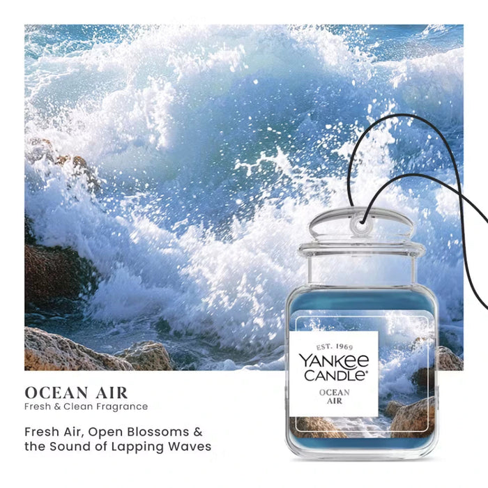 Embrace every moment on the road with fragrances that transform everyday trips into enjoyable moments. 