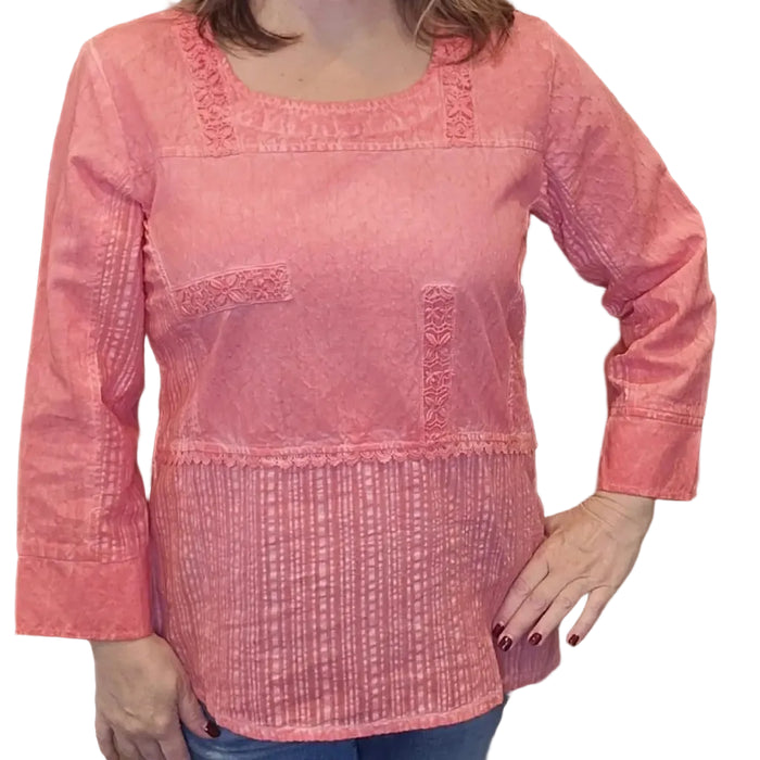 Designed for effortless everyday style, this versatile top combines comfort and elegance in one flattering silhouette. 
