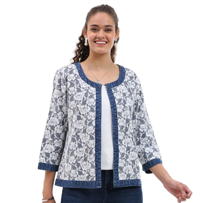 Designed with a flattering open-front silhouette, this versatile layering piece is perfect for transitioning between seasons.
