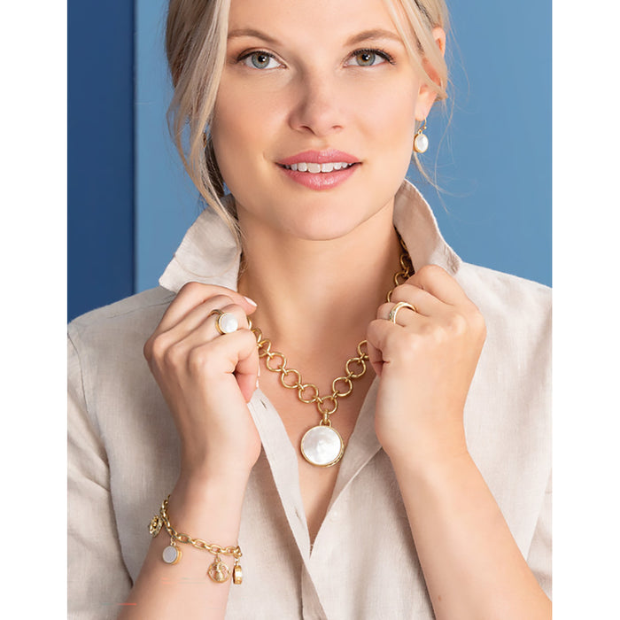 Spartina 449 : Naia Petite Earrings Pearlescent in Gold