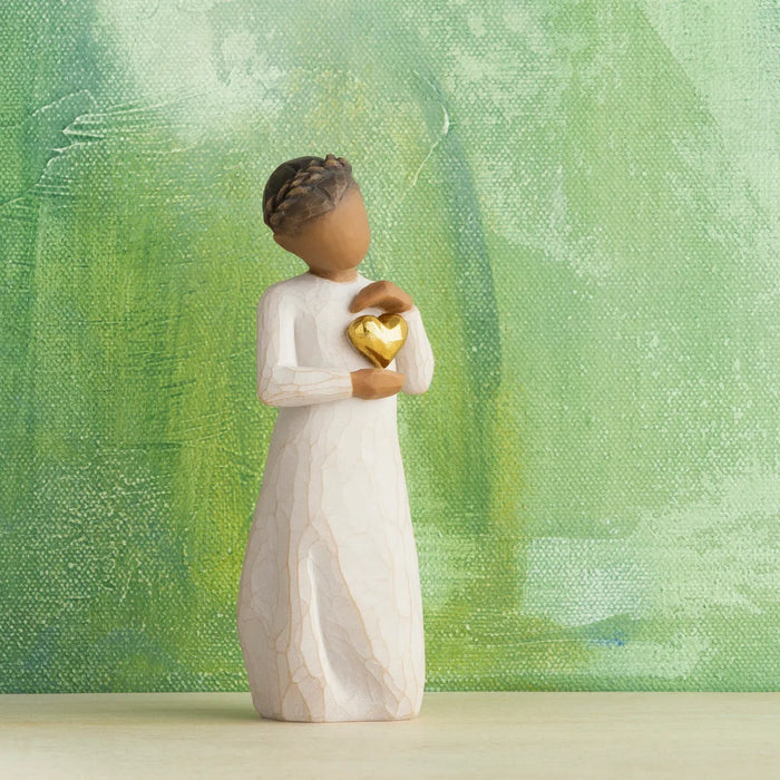 Willow Tree : Keepsake (darker skin) - Kept forever in the heart