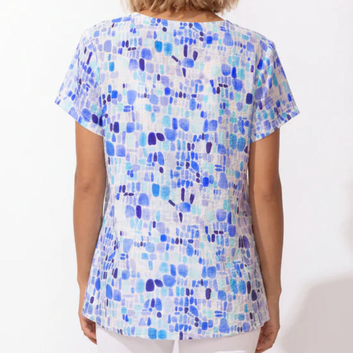 This Habitat Clothes Regatta Rayon Sea Glass Pleated Pullover - Blue combines effortless style with everyday comfort.