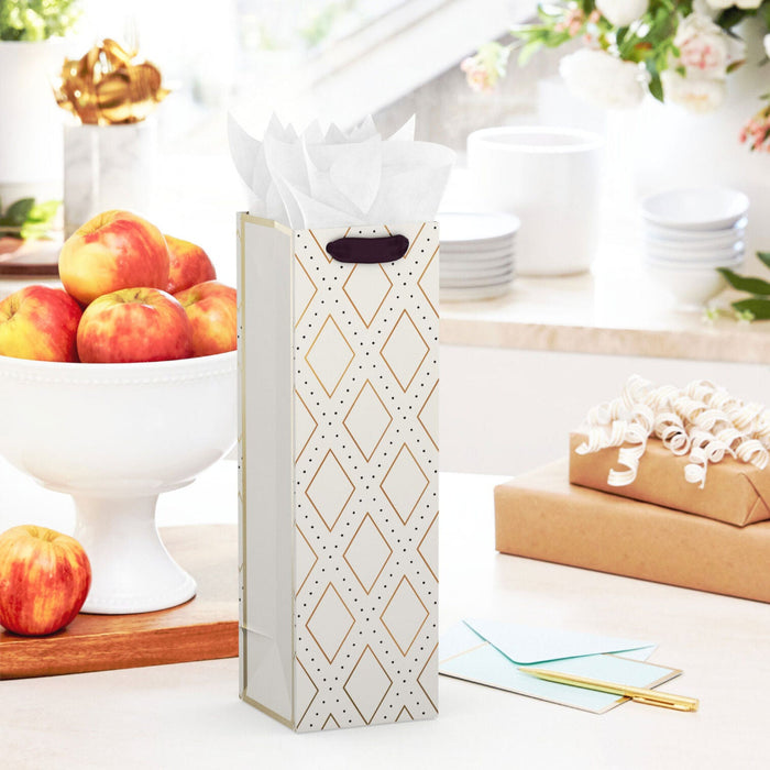Hallmark : 13" Gold Diamonds on Cream Wine Gift Bag