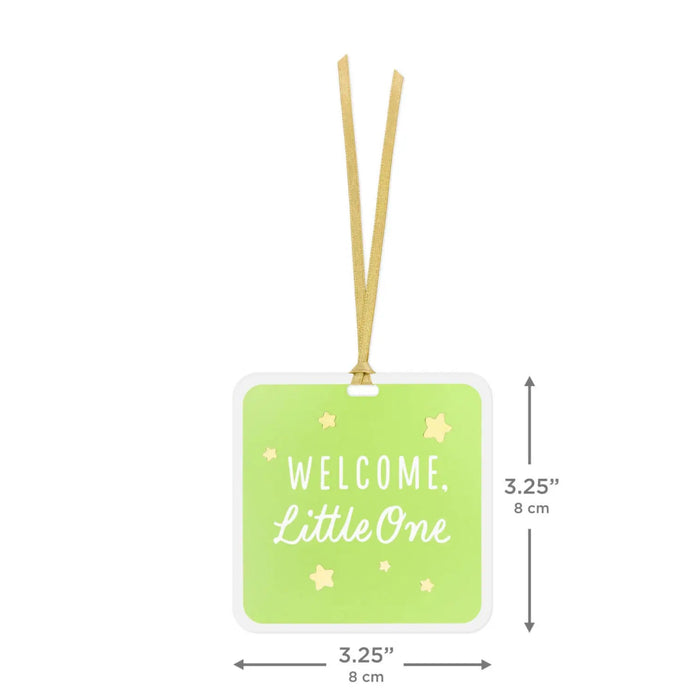 Green “Welcome Little One” gift tag, 3.2" square