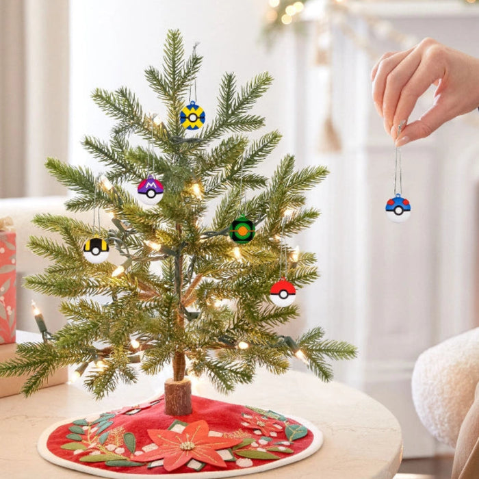 This Hallmark Mini Pokémon Poké Ball Shatterproof Hallmark Ornaments Set includes six miniature Poké Ball ornaments that bring fun and adventure to your holiday décor