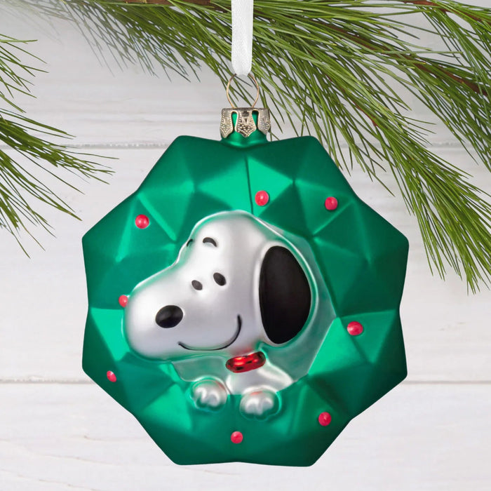 Hallmark Peanuts Snoopy in green wreath blown glass Christmas ornament