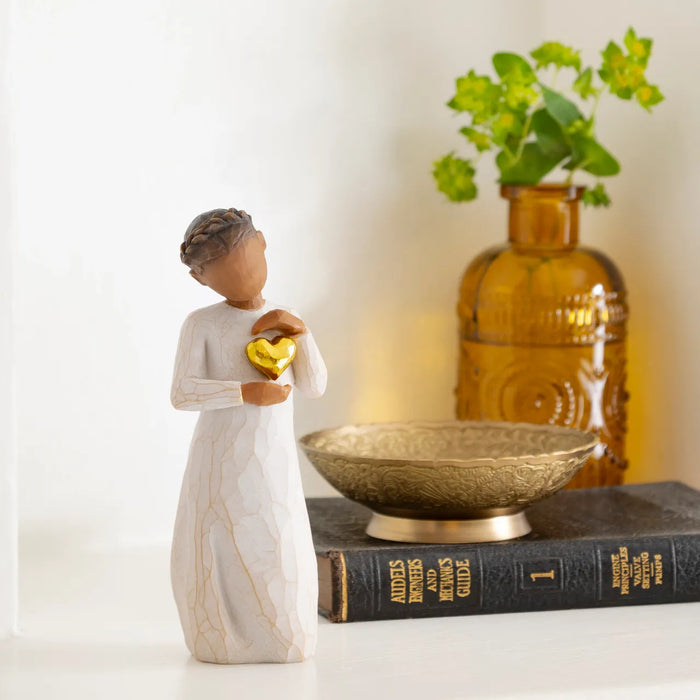 Willow Tree : Keepsake (darker skin) - Kept forever in the heart