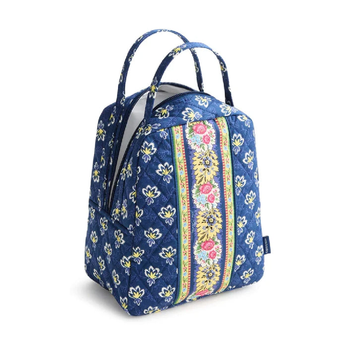 Stylish blue floral lunch bag ideal for carrying your lunch on the go.