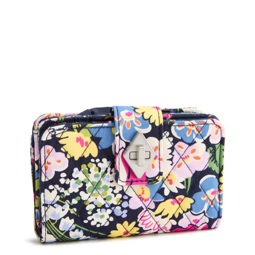 Multiple pockets keep essentials neatly organized for everyday convenience.