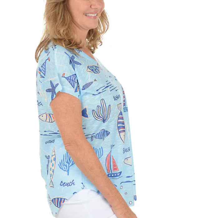 Add the Newport Slub Knit Short Sleeve Top to your wardrobe today. 