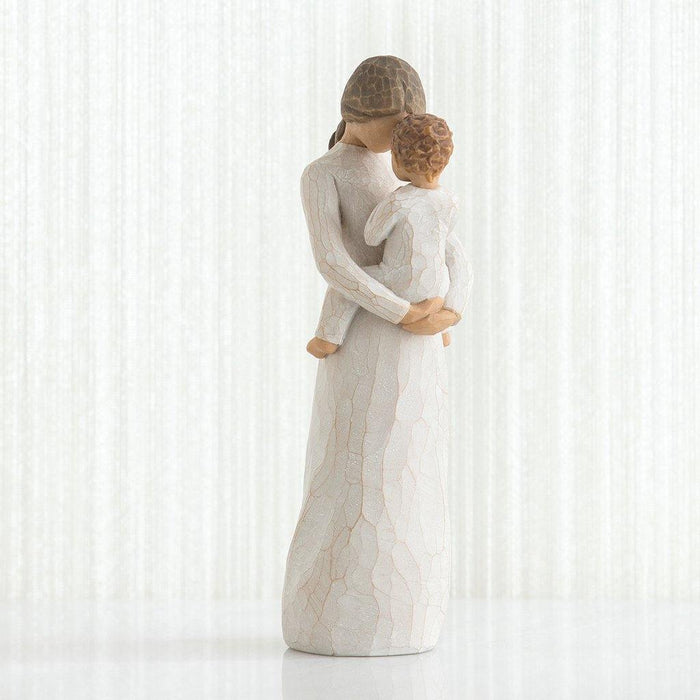 "Willow Tree Tenderness figurine featuring a mother lovingly holding her baby in a soft embrace – hand-carved sculpture by Susan Lordi, perfect gift for new moms and Mother’s Day"
