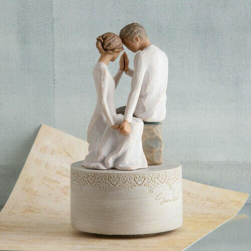 "Willow Tree Around You Musical Figurine – Romantic couple sculpture on rotating base, plays Clair de Lune, hand-painted resin anniversary gift"