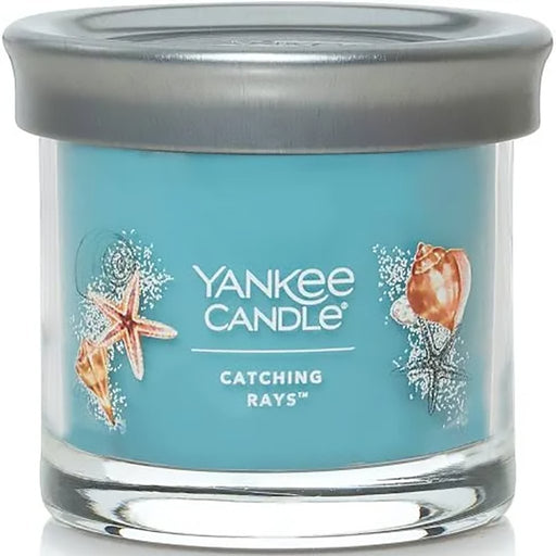 "Yankee Candle : Signature Small Tumbler Candle in Catching Rays -"