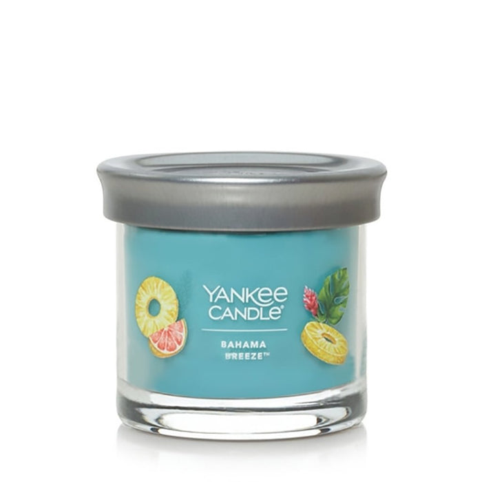 "Yankee Candle : Signature Small Tumbler Candle in Bahama Breeze -"