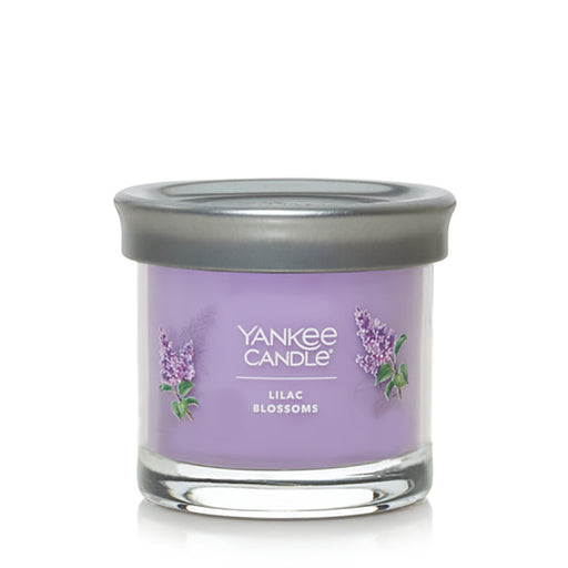 "Yankee Candle : Signature Small Tumbler Candle in Lilac Blossoms -"