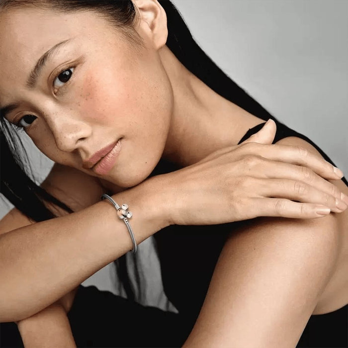 "PANDORA : Disney 100th Anniversary Moments Snake Chain Bracelet -"