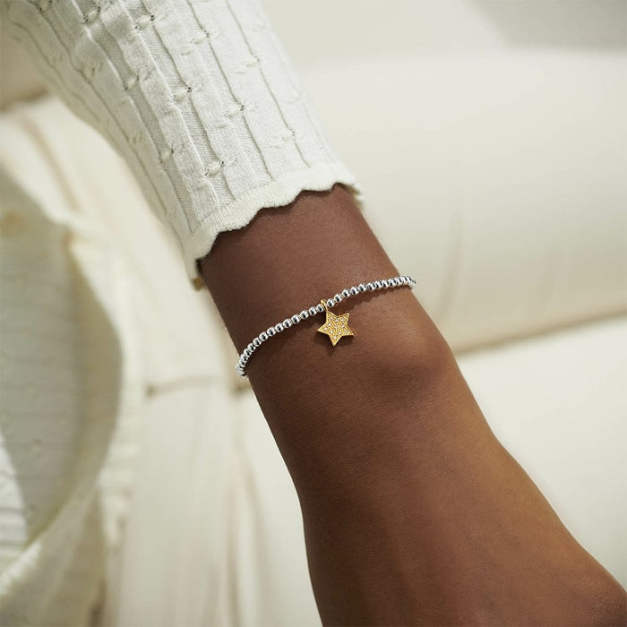 "Katie Loxton : A Little ''Shine Bright On Your Birthday' Bracelet -"