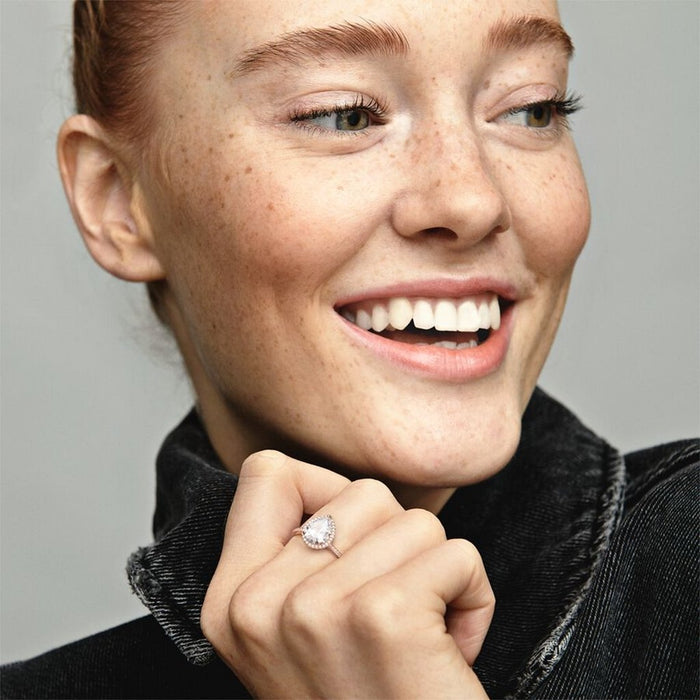 "PANDORA : Sparkling Teardrop Halo Ring - PANDORA : Sparkling Teardrop Halo Ring"