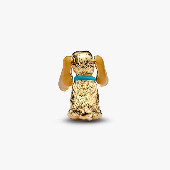 This Pandora Disney Lady Charm brings the beloved character from Disney’s Lady and the Tramp to your jewelry collection. 