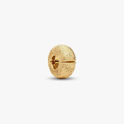 PANDORA Textured Mini Clip Charm in 14k gold plating with diamond-point texture and silicone grip