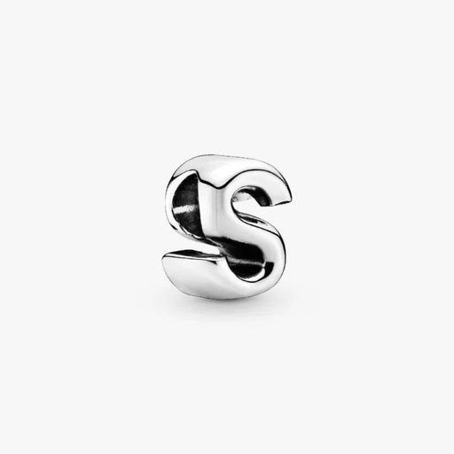 Tell your style story through our letter charms that let you spell out the words that mean the most to you.