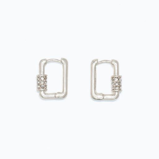These earrings offer a contemporary take on a classic silhouette. 