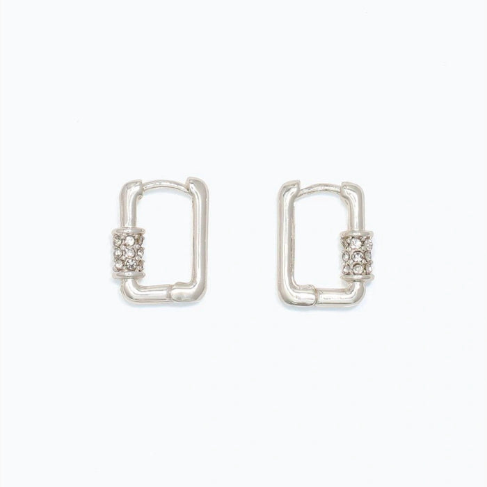 These earrings offer a contemporary take on a classic silhouette. 