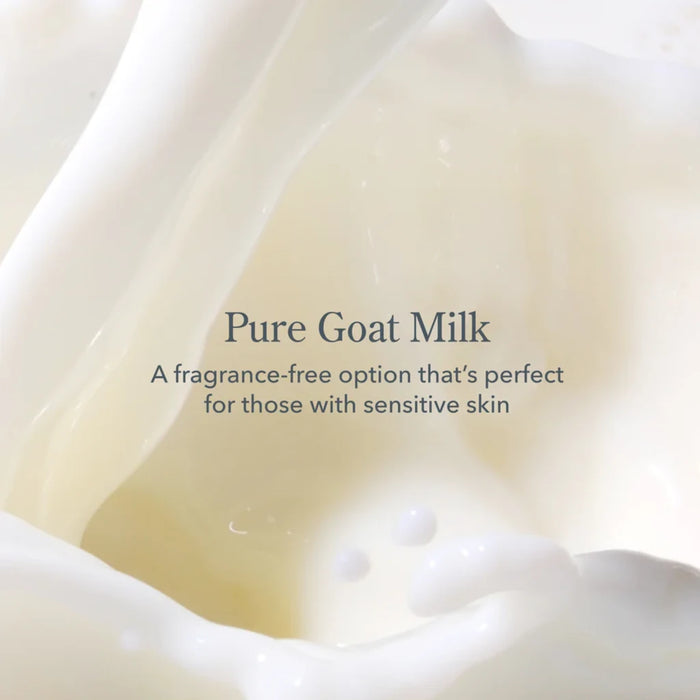 Pure conditioner displayed in a transparent bottle with a white pump, highlighted by a lemon motif on the label.