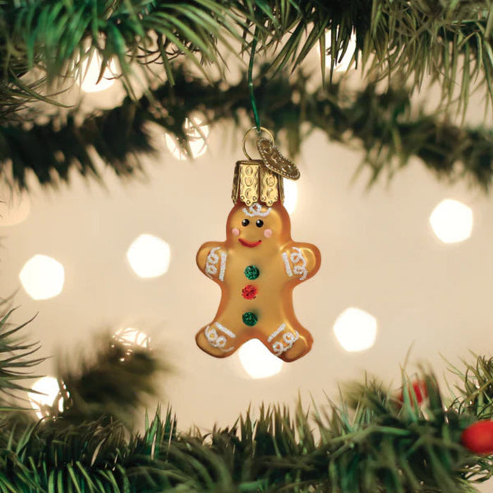 Perfect for holiday trees, wreaths, or festive displays, it makes a delightful keepsake for families, bakers, and ornament collectors.