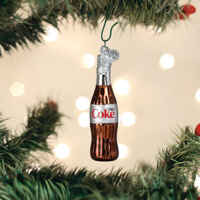 Display it on your Christmas tree or gift it to someone who loves timeless brand-inspired keepsakes.