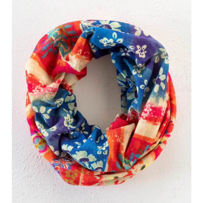 The boho bandeau is designed with a colorful fabric, featuring a variety of bright patterns and textures.