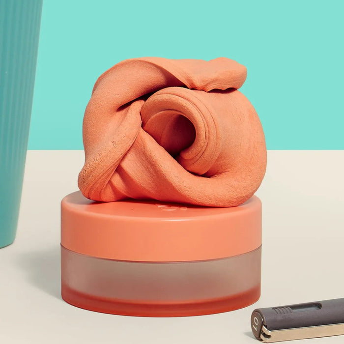 SPEKS Blur Calming Focus Putty sensory fidget toy designed for squeezing, stretching, and hands-on tactile play.